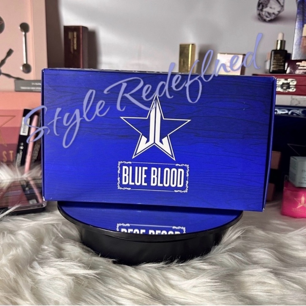 Jeffree Star Blue Blood Eyeshadow Palette - Picture 2 of 10